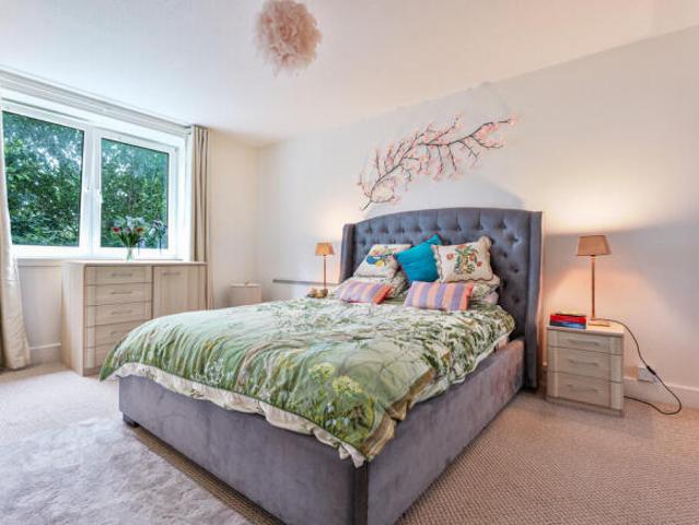 Maisonette for sale in Springburn, Scotland