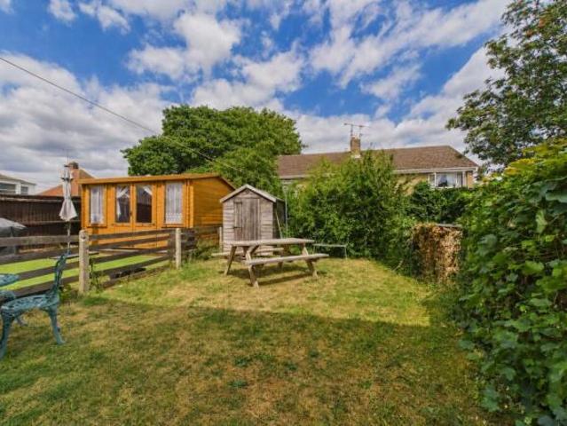 Maisonette for sale in Kintbury, West Berkshire
