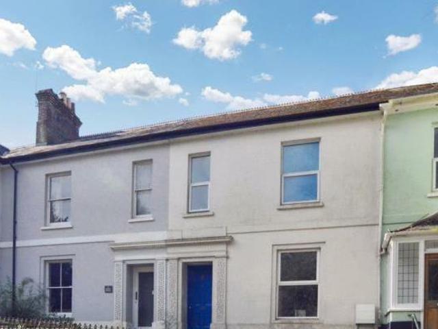 House for sale in Lamellion, Cornwall