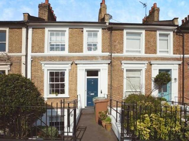 House for sale in Lyons, Greater London