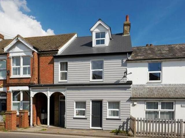 House for sale in Lyons, Greater London