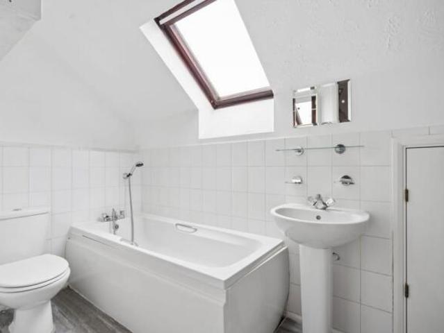 Maisonette for sale