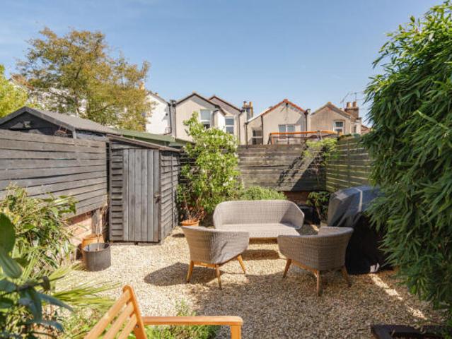 Maisonette for sale