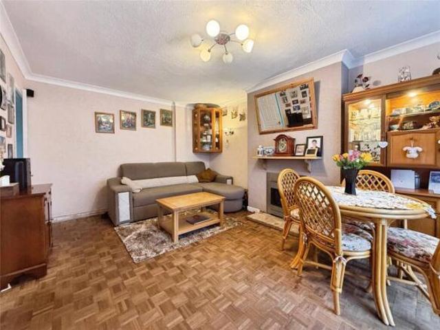 Maisonette for sale