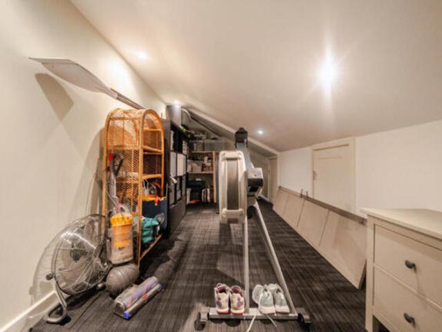 Maisonette for sale in Barton Stacey, Hampshire