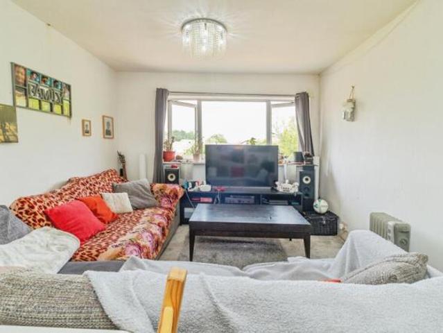 Maisonette for sale