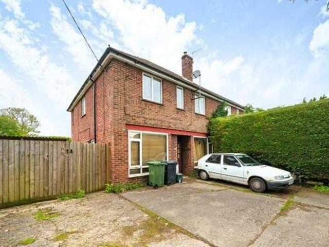House for sale in The Slade, Oxfordshire
