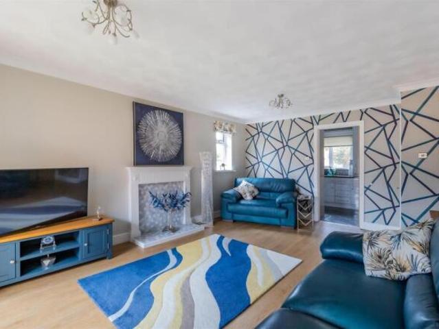 Maisonette for sale in Cyncoed, Wales