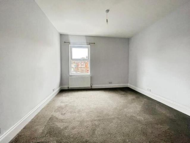 Maisonette for sale in North Watford, Hertfordshire