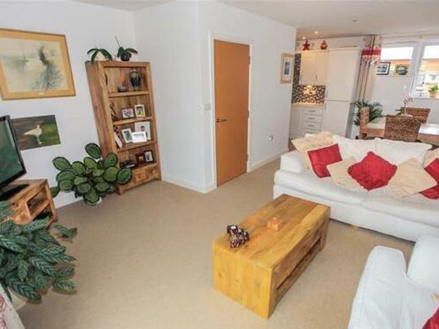 House for sale in Peterborough, Cambridgeshire and Peterborough