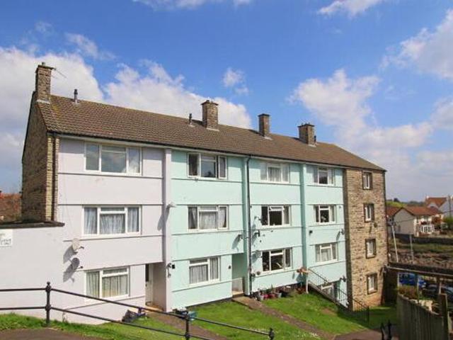 House for sale in Feckenham, City Of Bristol