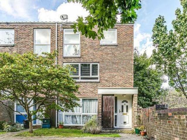 House for sale in Surrey