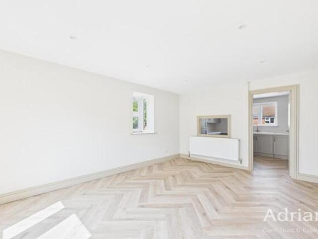 Maisonette for sale in Chelmsford, Essex