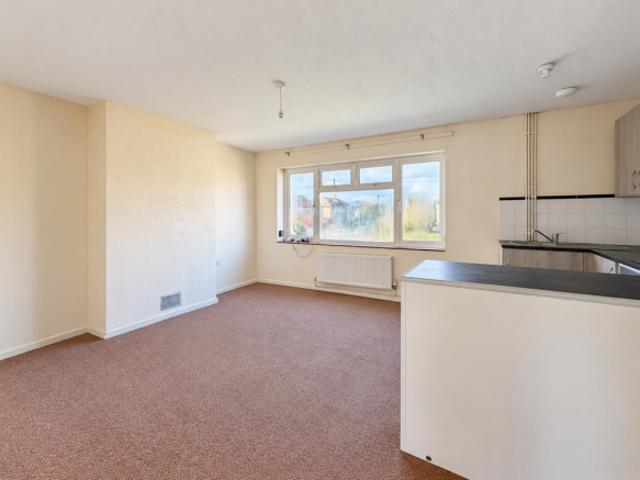 Maisonette for sale in Hampden Park East, Eastbourne