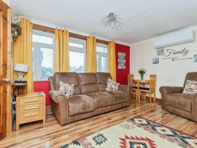 Maisonette for sale in Pinfold, Leicestershire