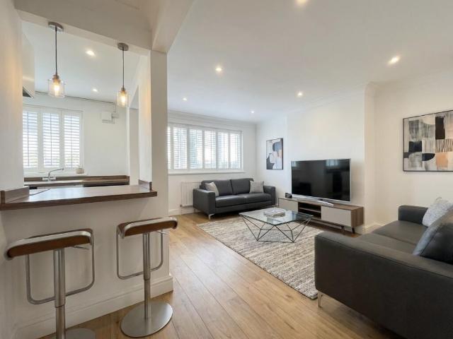 Maisonette for sale in Barling, Isle Of Man