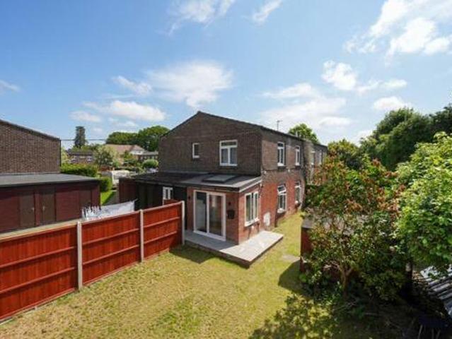 House for sale in Reading