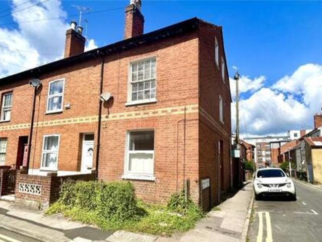 House for sale in Reading
