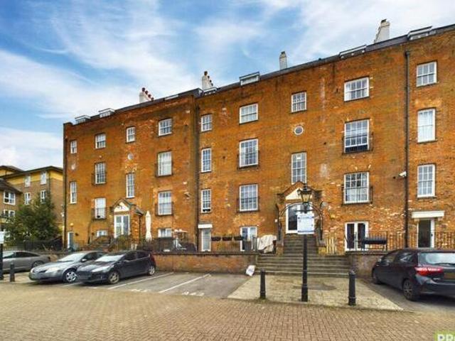 House for sale in Reading