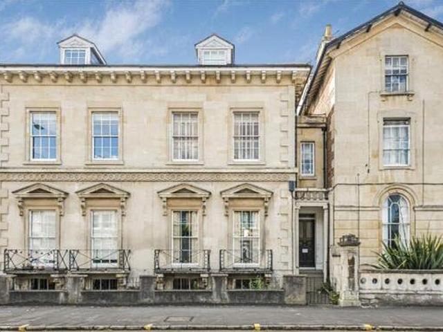 House for sale in Reading