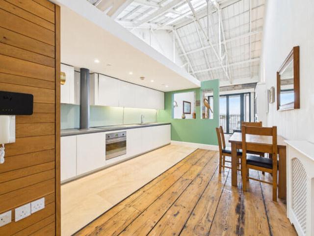 Maisonette for sale