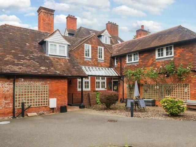 House for sale in Ruislip, Greater London