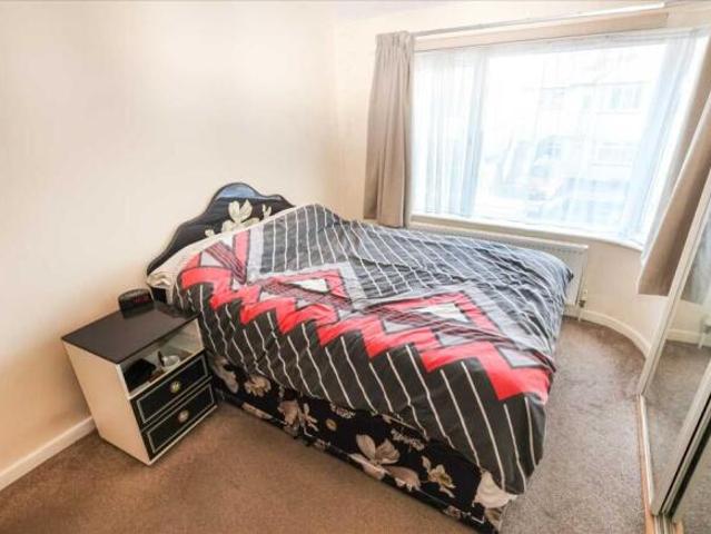 Maisonette for sale in Slough