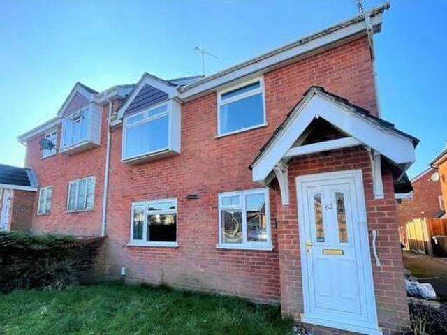 House for rent in Surrey, England