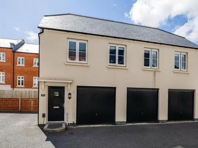 House for sale in Follaton, Strode