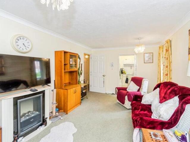 Maisonette for sale in Bassett, City Of Southampton