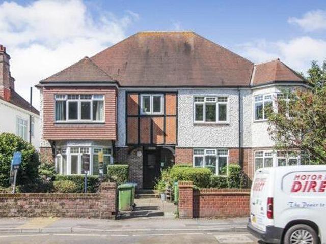 House for sale in Barton Stacey, Hampshire