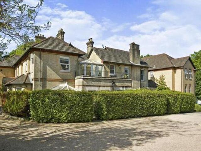 House for sale in Chilworth Old Village, Test Valley