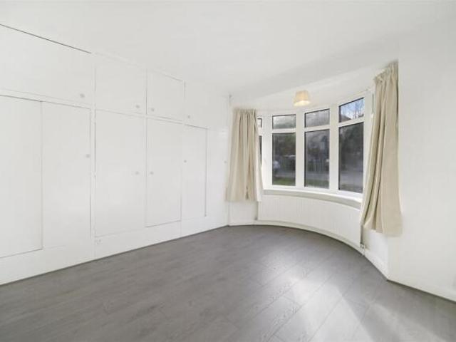 Maisonette for sale