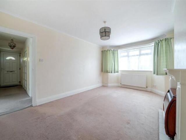 Maisonette for sale in Petts Wood, Greater London