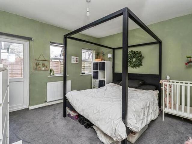Maisonette for sale in Chilworth Old Village, Test Valley