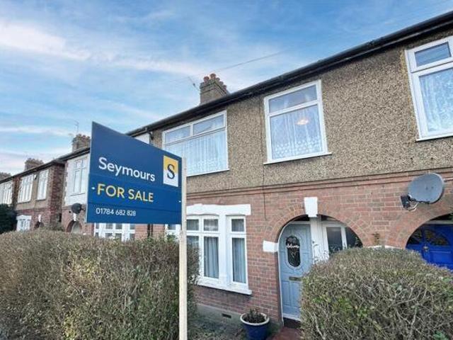 House for sale in Surrey, England
