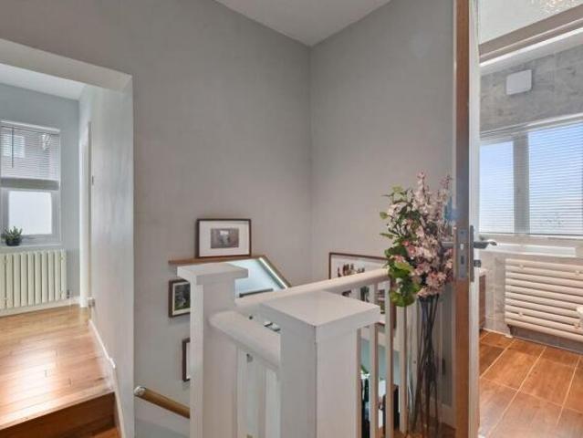 Maisonette for sale in Cat Hill