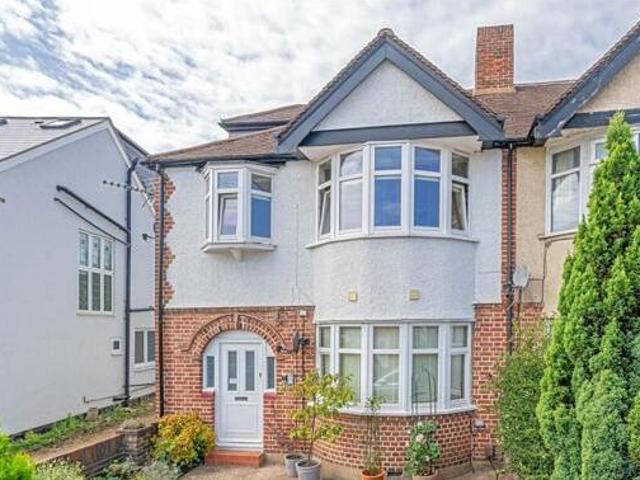 House for sale in Pamington, Gloucestershire