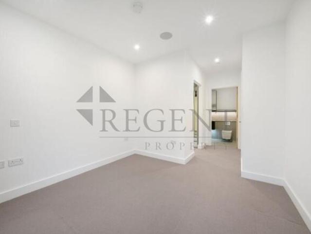 Maisonette for sale