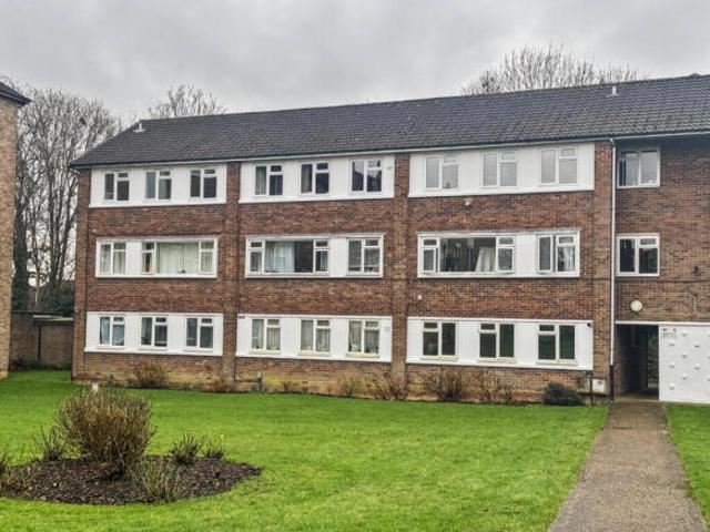 Maisonette for sale in St Albans, Hertfordshire
