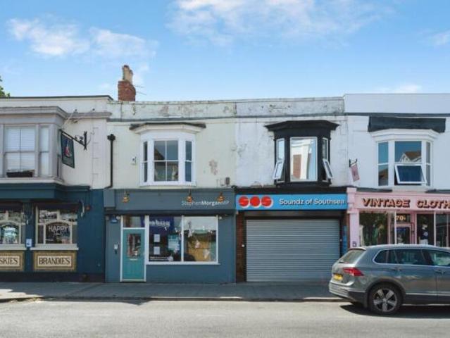 Maisonette for sale in Hampshire
