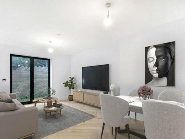 House for sale in London Borough of Croydon, Thornton Heath