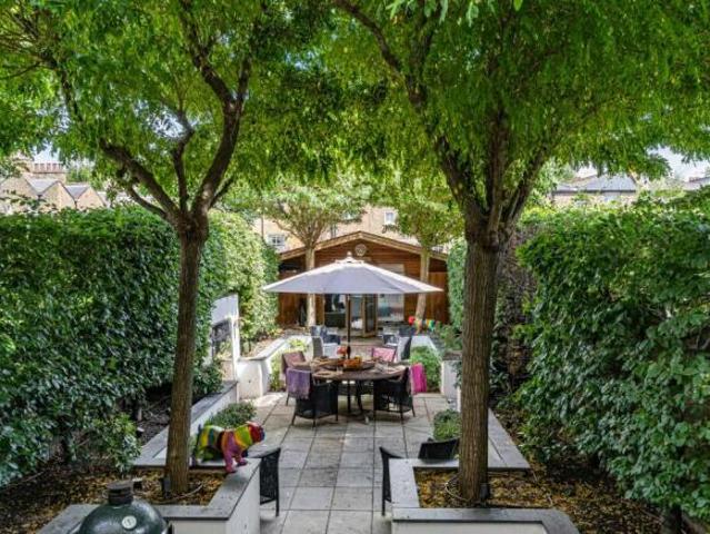 Maisonette for sale in Sirhowy, Wales