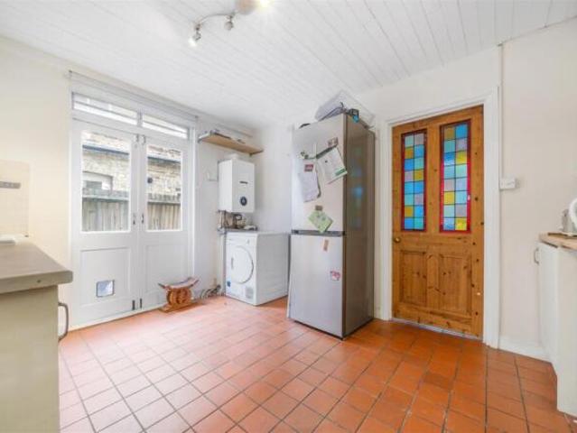 Maisonette for sale in Anerley, Greater London