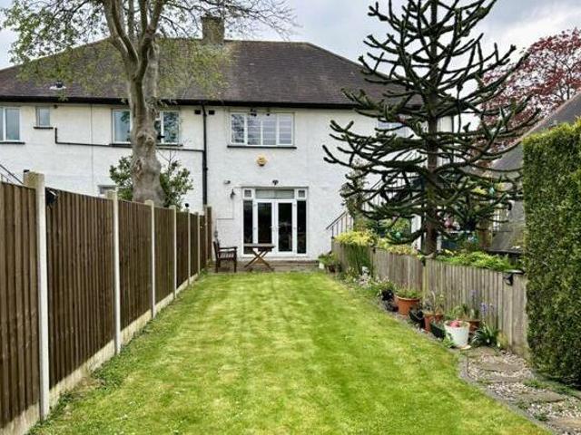 House for sale in Twickenham, Greater London
