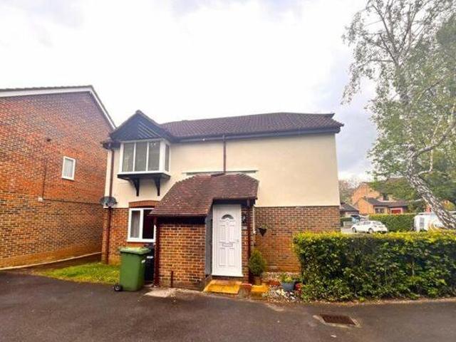 House for sale in Chilworth Old Village, Test Valley