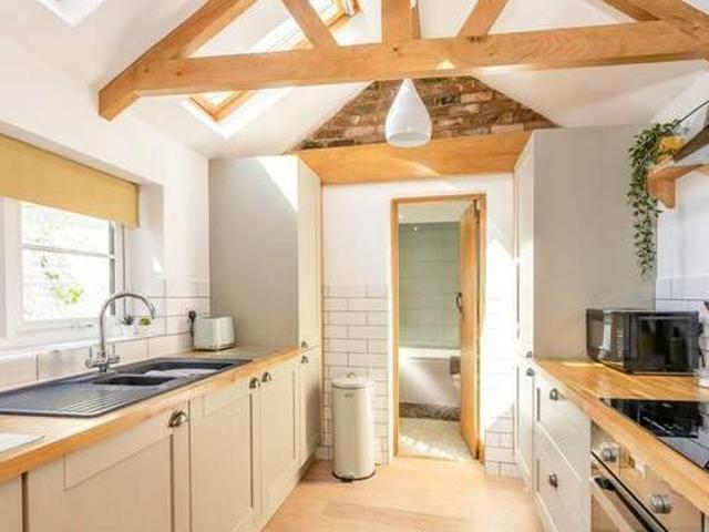 House for rent in West Sussex