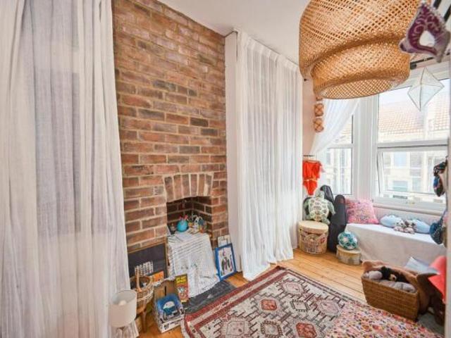 Maisonette for sale in Westminster, Greater London