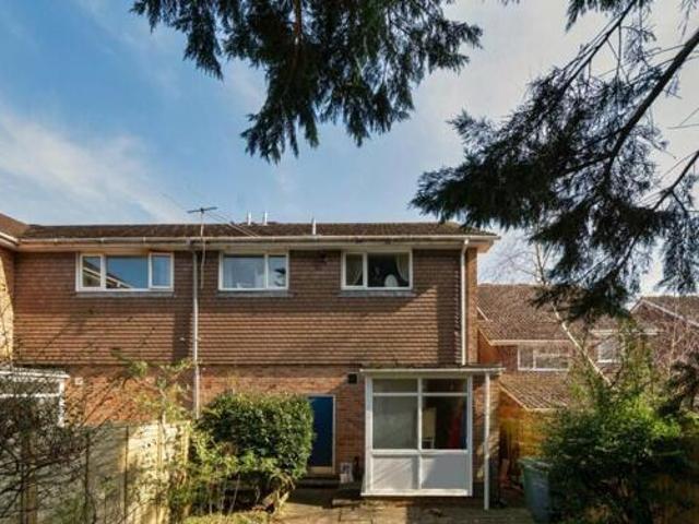 House for sale in Kings Worthy, Hampshire