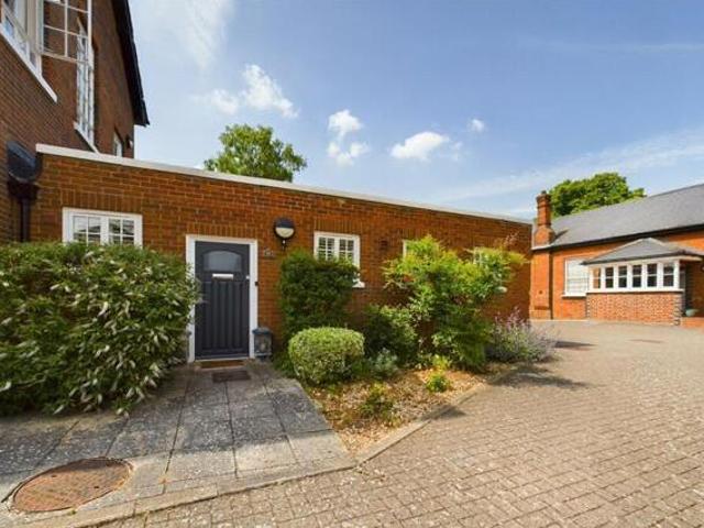 House for sale in Chipping Hill, Essex
